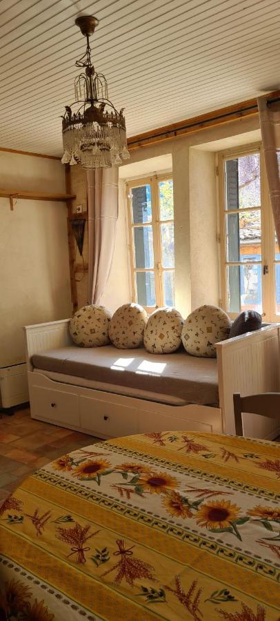 La Maison Des Tisserandes Монсегюр Екстер'єр фото